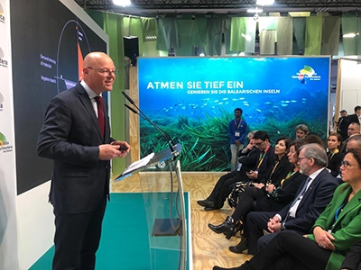 <p>Damos direccción al futuro</p>